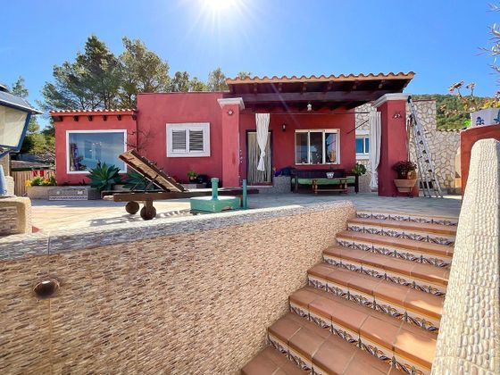 Foto 2 de Venta de casa rural en Sant Josep de 6 habitaciones con terraza y piscina