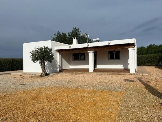Foto 1 de Casa rural en alquiler en Sant Joan de Labritja de 3 habitaciones con terraza y garaje