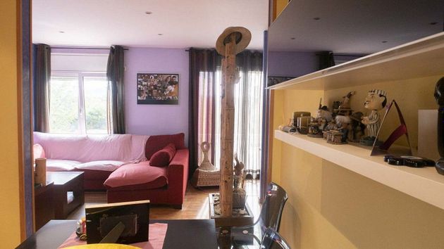 Foto 2 de Pis en venda a Ponent - Set Camins de 2 habitacions amb terrassa i balcó