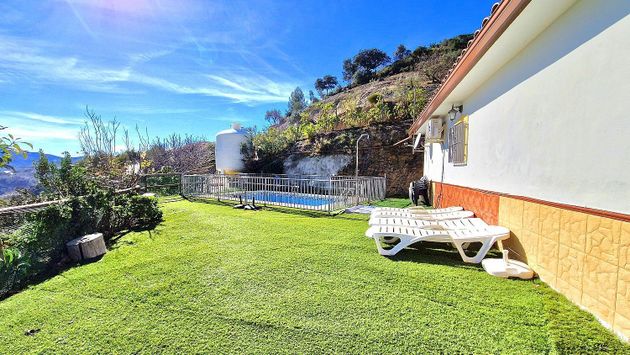 Foto 1 de Casa rural en venda a Colmenar de 4 habitacions amb terrassa i piscina