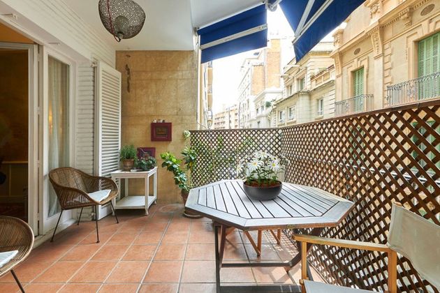 Foto 2 de Pis en venda a Sant Gervasi - La Bonanova de 4 habitacions amb terrassa i aire acondicionat