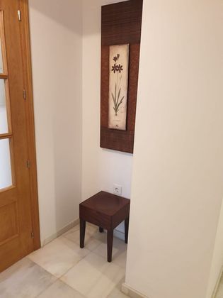 Foto 1 de Pis en lloguer a Casco Histórico  - Ribera - San Basilio de 1 habitació amb mobles i aire acondicionat