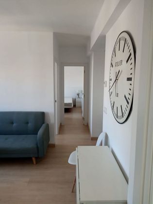Foto 2 de Pis en lloguer a calle De Manuel Lorenzo Pardo de 2 habitacions amb mobles i aire acondicionat