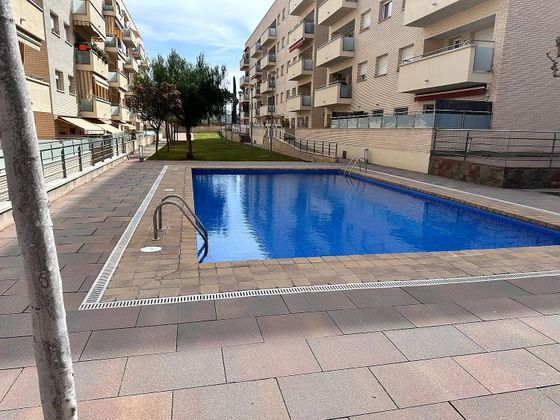 Foto 1 de Piso en venta en Urbanitzacions de 2 habitaciones con terraza y piscina
