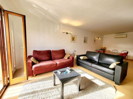 Foto 2 de Pis en venda a Alaró de 3 habitacions amb aire acondicionat i calefacció