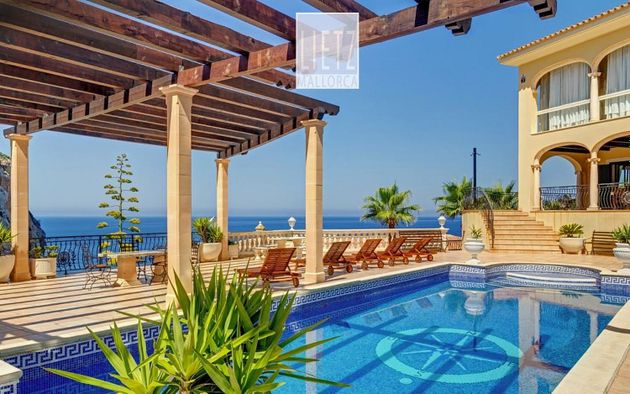 Foto 1 de Xalet en venda a Port d'Andratx de 7 habitacions amb terrassa i piscina