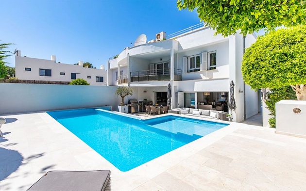 Foto 2 de Casa en venda a Mercadal (Es) de 4 habitacions amb terrassa i piscina