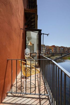 Foto 2 de Pis en lloguer a Centre - Girona de 2 habitacions amb balcó