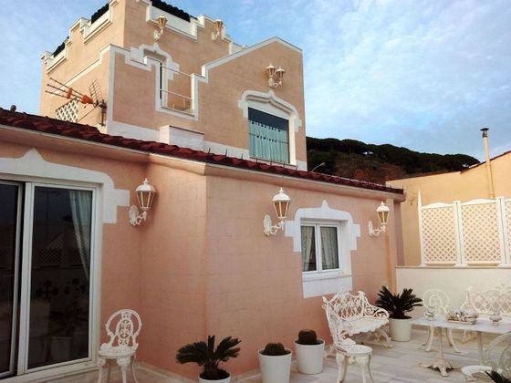 Foto 1 de Xalet en venda a paseo De Les Moreres de 5 habitacions amb terrassa i garatge