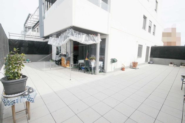 Foto 1 de Pis en venda a Parla Este de 2 habitacions amb terrassa i piscina