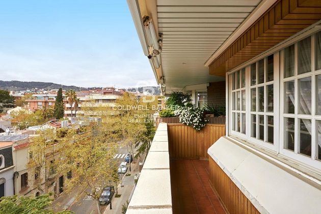 Foto 1 de Àtic en venda a Les Tres Torres de 4 habitacions amb terrassa i garatge