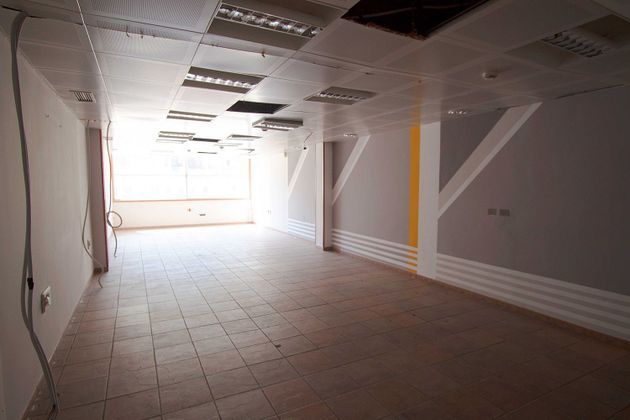 Foto 2 de Oficina en venda a Arenales - Lugo - Avenida Marítima amb garatge i aire acondicionat
