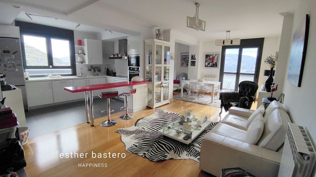 Foto 2 de Ático en venta en avenida Fatima de 3 habitaciones con terraza y garaje