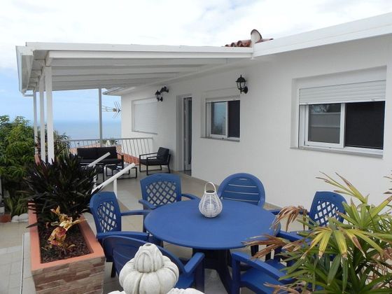 Foto 2 de Chalet en venta en Sauzal (El) de 4 habitaciones con terraza y piscina