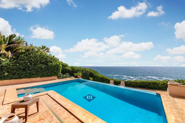 Foto 2 de Casa adossada en venda a Cala Murada de 4 habitacions amb terrassa i piscina
