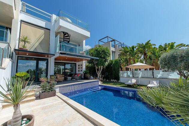 Foto 1 de Casa adossada en venda a Port d'Alcúdia - Platja d'Alcúdia de 4 habitacions amb terrassa i piscina