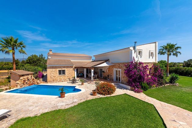 Foto 2 de Casa en venda a Consell de 5 habitacions amb terrassa i piscina