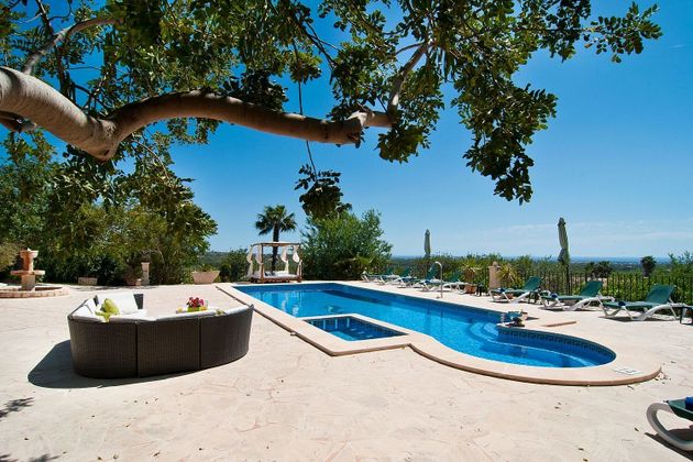 Foto 2 de Alquiler de chalet en Santanyí de 6 habitaciones con terraza y piscina