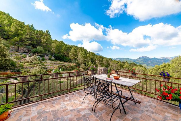 Foto 1 de Casa en venda a Puigpunyent de 2 habitacions amb terrassa i piscina