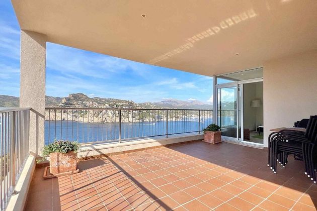 Foto 1 de Pis en venda a Port d'Andratx de 2 habitacions amb terrassa i piscina