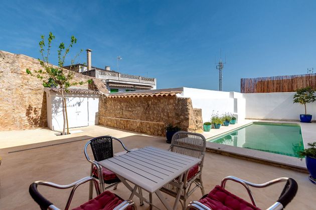 Foto 2 de Venta de chalet en Montuïri de 3 habitaciones con terraza y piscina