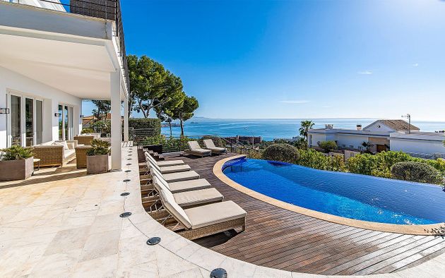 Foto 1 de Chalet en venta en Cas Catala - Illetes de 5 habitaciones con terraza y piscina