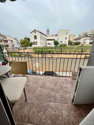Foto 2 de Pis en venda a Els Molins - La Devesa - El Poble-sec de 3 habitacions amb balcó i aire acondicionat