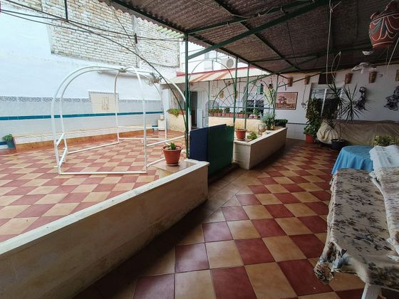 Foto 2 de Casa adossada en venda a Arenal - La Pólvora de 4 habitacions amb terrassa i aire acondicionat