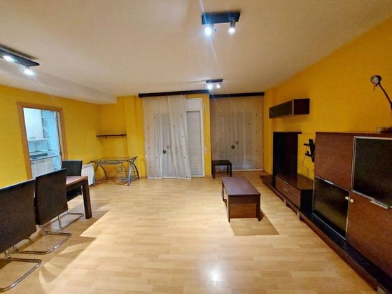 Foto 2 de Piso en venta en paseo Del President Francesc Macià de 3 habitaciones con balcón y calefacción