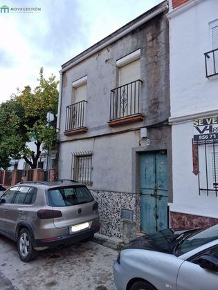 Foto 1 de Venta de casa en Villamartín de 2 habitaciones con balcón y calefacción