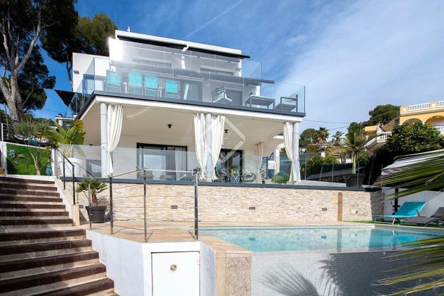 Foto 2 de Casa en venda a Els Pins - Politur de 5 habitacions amb terrassa i piscina
