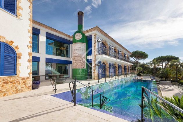 Foto 1 de Casa en venda a Can Semi - Mas Nou - Mas Ros de 14 habitacions amb terrassa i piscina