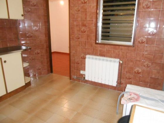 Foto 2 de Pis en venda a Sagrada Familia de 3 habitacions amb terrassa i calefacció