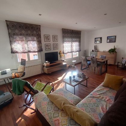 Foto 1 de Piso en venta en Valldaura - Ctra. de Cardona de 3 habitaciones con balcón y aire acondicionado