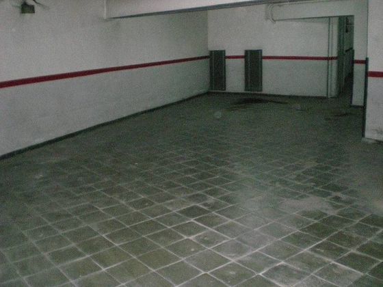 Foto 1 de Garatge en venda a Centre - Passeig i Rodalies de 32 m²