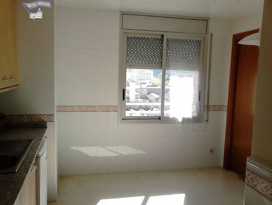 Foto 2 de Piso en venta en Valldaura - Ctra. de Cardona de 3 habitaciones con balcón y calefacción