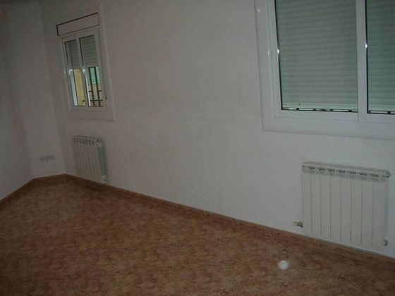 Foto 2 de Pis en lloguer a Artés de 2 habitacions amb balcó i calefacció