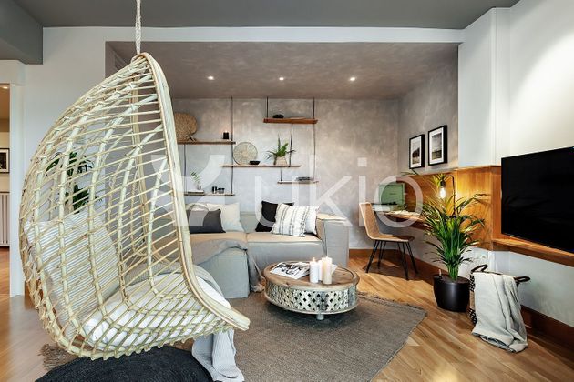Foto 2 de Ático en alquiler en Recoletos de 2 habitaciones con garaje y muebles