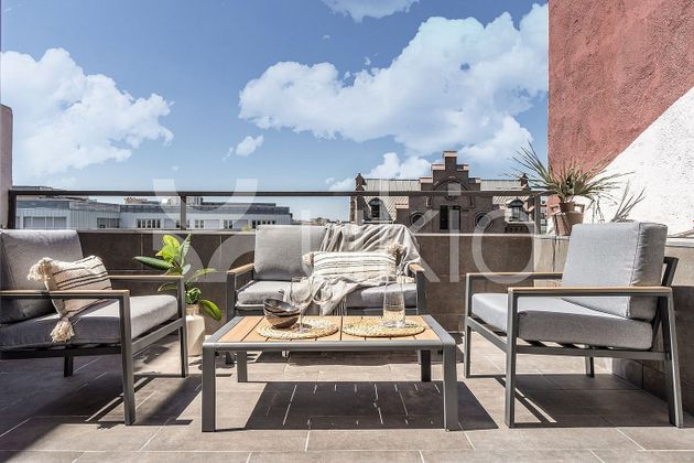 Foto 2 de Dúplex en lloguer a Bellas Vistas de 2 habitacions amb terrassa i mobles