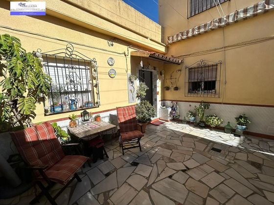 Foto 1 de Casa en venda a Este-Delicias de 3 habitacions amb terrassa i jardí