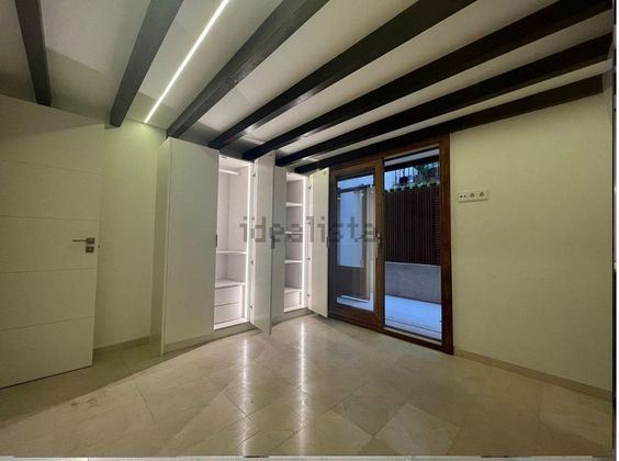 Foto 1 de Venta de piso en calle Santa Catalina San Magi de 2 habitaciones con aire acondicionado y ascensor