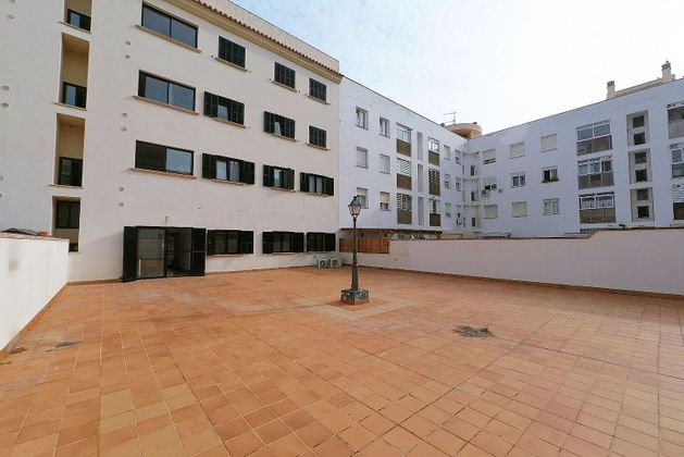 Foto 2 de Pis en lloguer a El Molinar - Can Pere Antoni de 4 habitacions amb terrassa i garatge