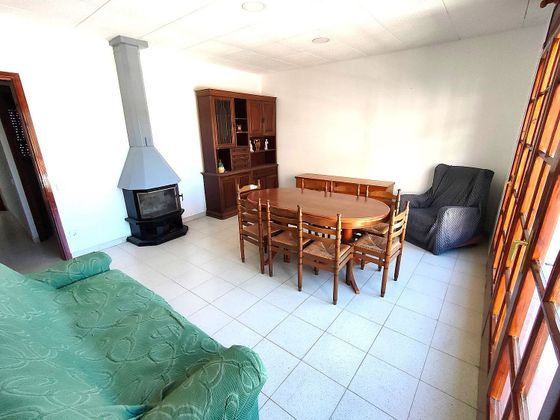 Foto 2 de Casa en venda a Sant Climent de Llobregat de 3 habitacions amb garatge i balcó