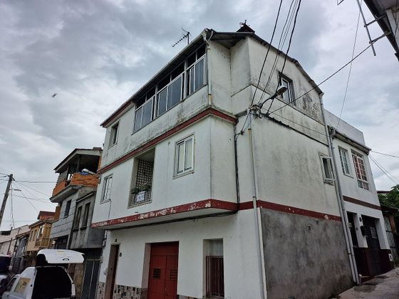 Foto 1 de Casa adossada en venda a Barrocanes de 4 habitacions amb terrassa i garatge