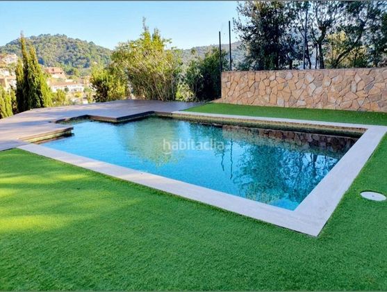 Foto 2 de Xalet en venda a Sant Fost de Campsentelles de 7 habitacions amb terrassa i piscina