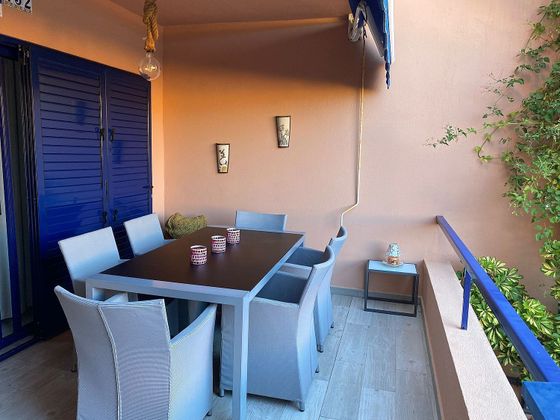 Foto 2 de Casa en venta en calle Mar Caspio de 3 habitaciones con terraza y piscina