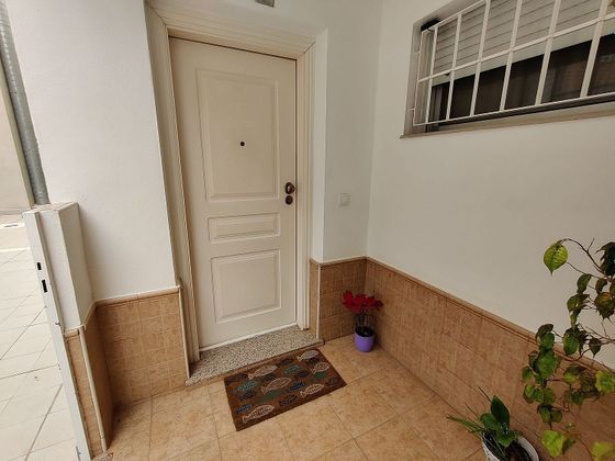 Foto 2 de Venta de dúplex en Lobosillo de 4 habitaciones con garaje y aire acondicionado
