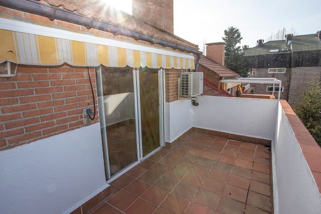 Foto 1 de Casa en lloguer a avenida De España de 4 habitacions amb terrassa i piscina