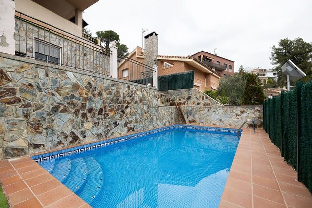 Foto 1 de Chalet en venta en Ullastrell de 7 habitaciones con terraza y piscina