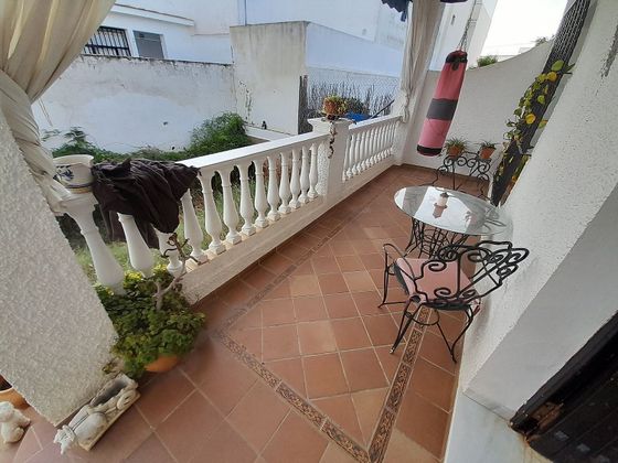 Foto 2 de Xalet en venda a avenida De Rota de 5 habitacions amb terrassa i piscina